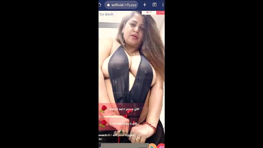 Xxx Sapna And Rahul - Sapna Sappu Showing Clear Nipples & Ass Crack and Hint of Pussy on App Live  - Mydesi.net
