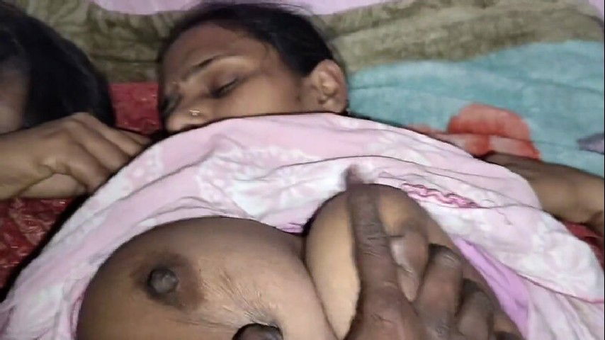 Bhabhi both holes fucking