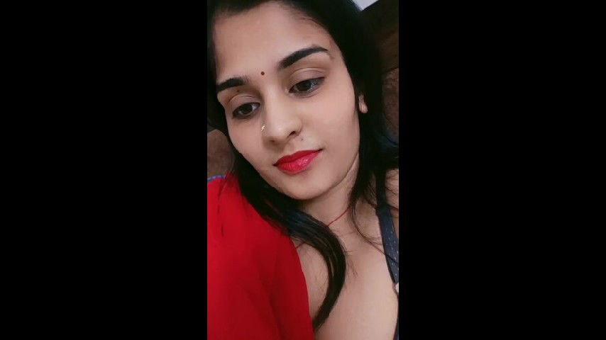 Shaluu Bhabi in Bra Teasing on Tango Live ~ with Face