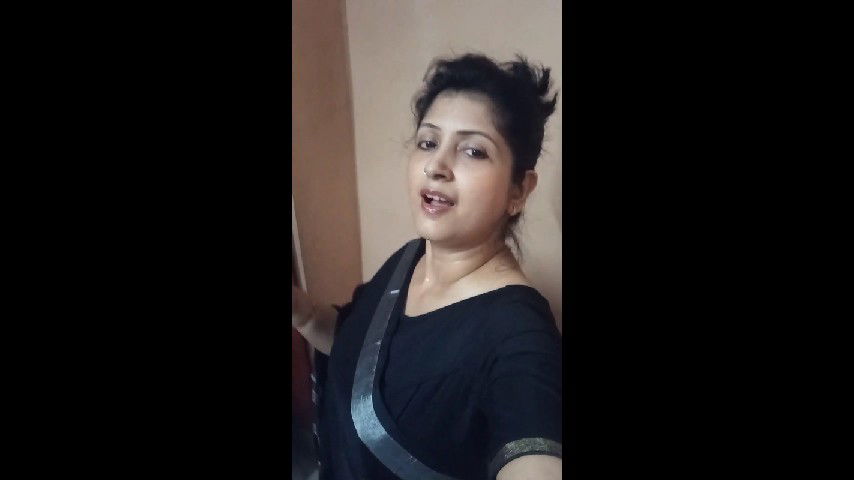 Beautiful Bengali Lady Sexy Navel in black Saree d