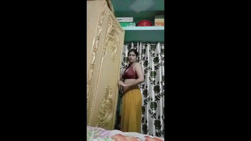 Beautiful Unsatisfied Married Bhabi Update