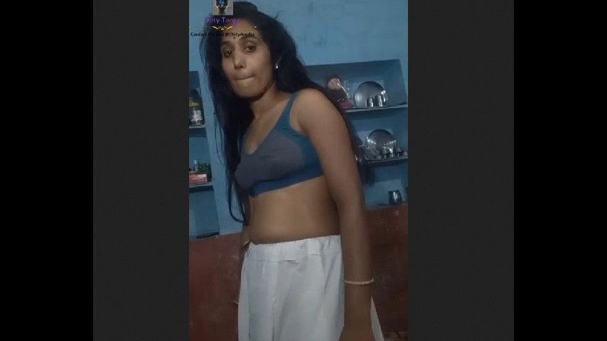 Versha Kumari Premium Live