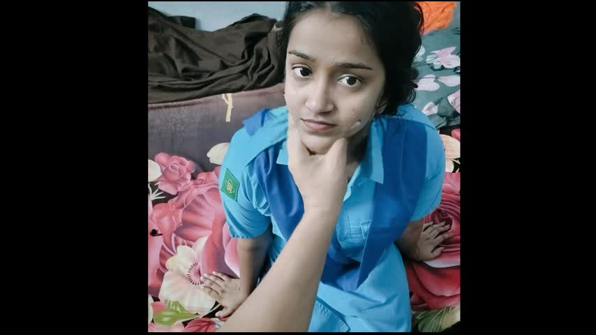 ‘Dhire se daliye, virgin hu’ – Desi high school girl 18+ talking dirty in hindi and losing her anal virginity