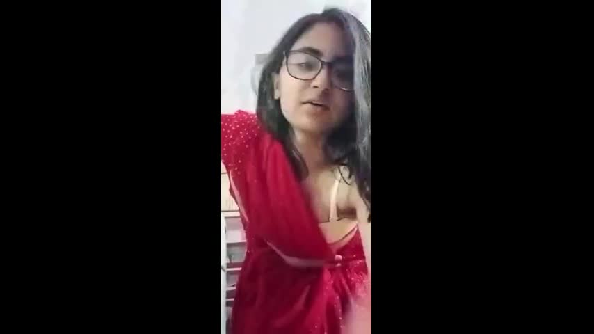 Hairy Pussy Cute Chashmish Gf Showing