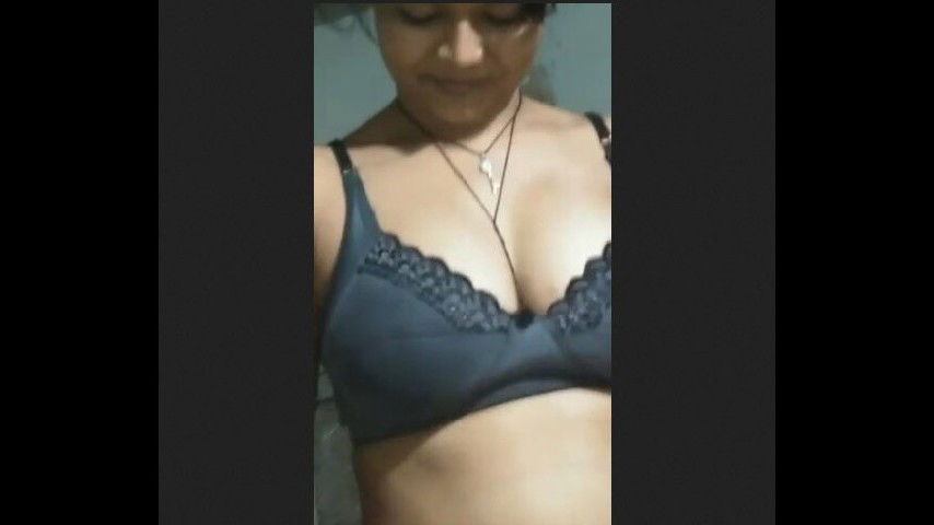 Desi Girl Nude Video Record By Lover