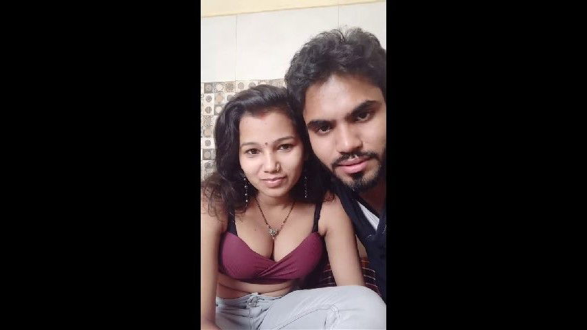 Xxx Babu Fiza - Hot couples boob show Babu ki Baby Vlogs. - Mydesi.net