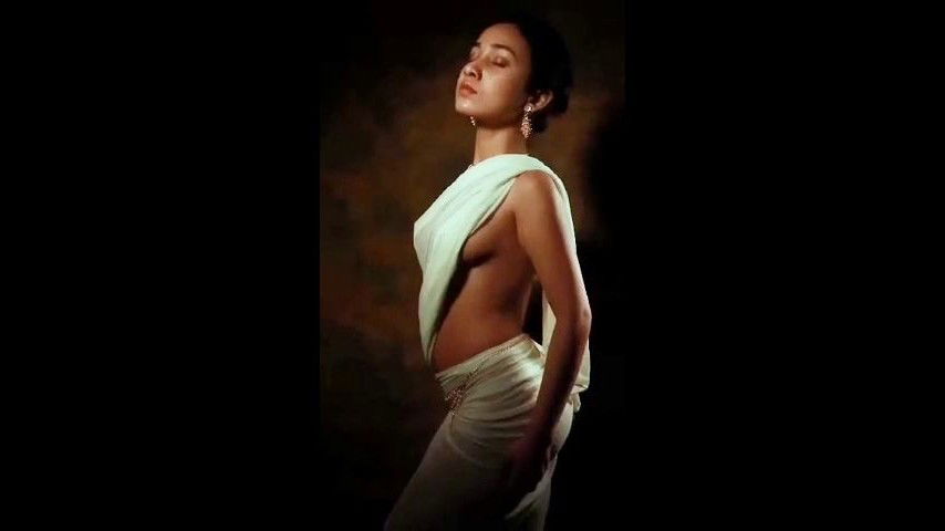 Sexy Kolkata Model artisitic braless Tease