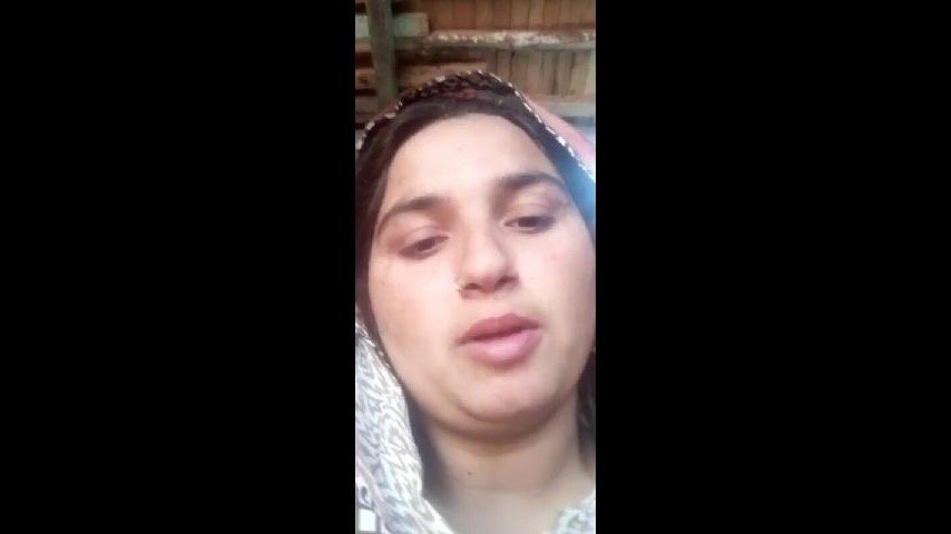 Pakistani Pashto Hot Girls Pussy - Paki Pashto lady showing big boobs and pussy - Mydesi.net